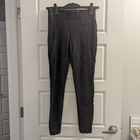 🎉3/$50🎉 RW&Co City Legging - Picture 2 of 5